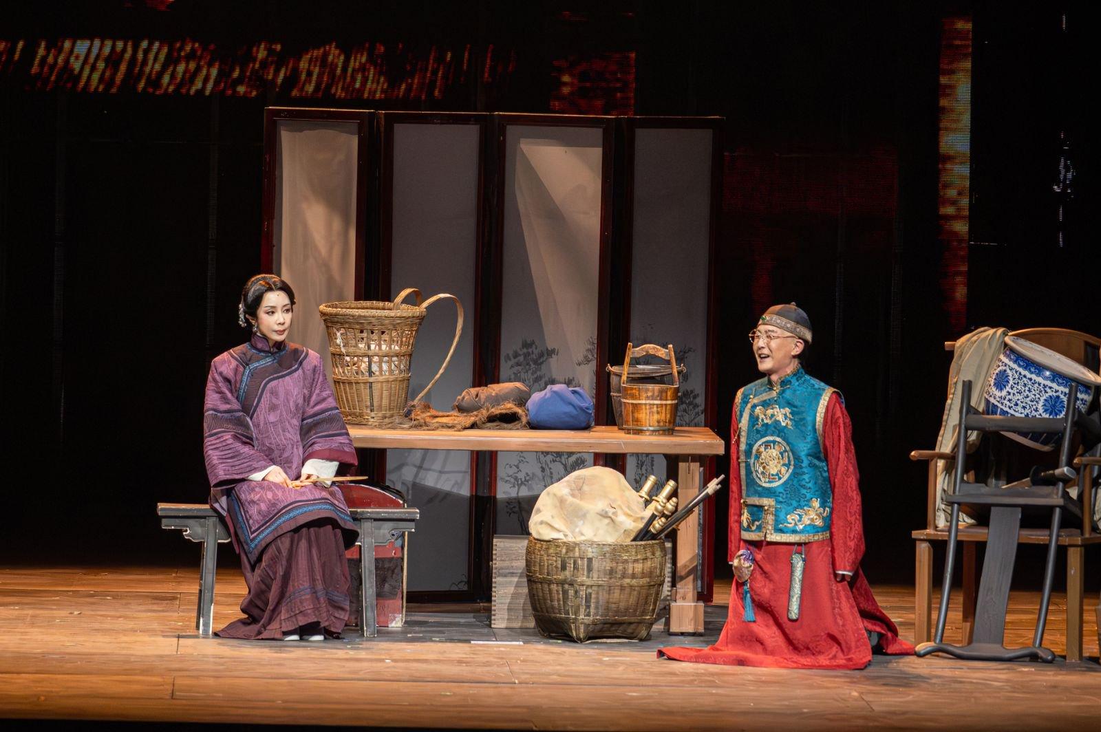 岳秀清、吴刚领衔 舞台剧《大戏法》将于5月16日首演